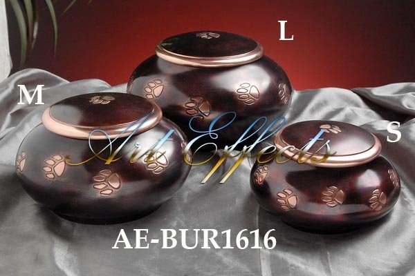 Manufacturers Exporters and Wholesale Suppliers of Raku Paw Print Brass Pet Urn Mumbai, Maharashtra